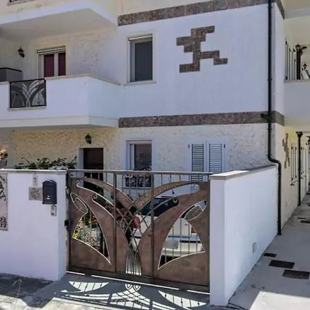 Casa Mosaico Iun R9770 * SantʼAntìoco